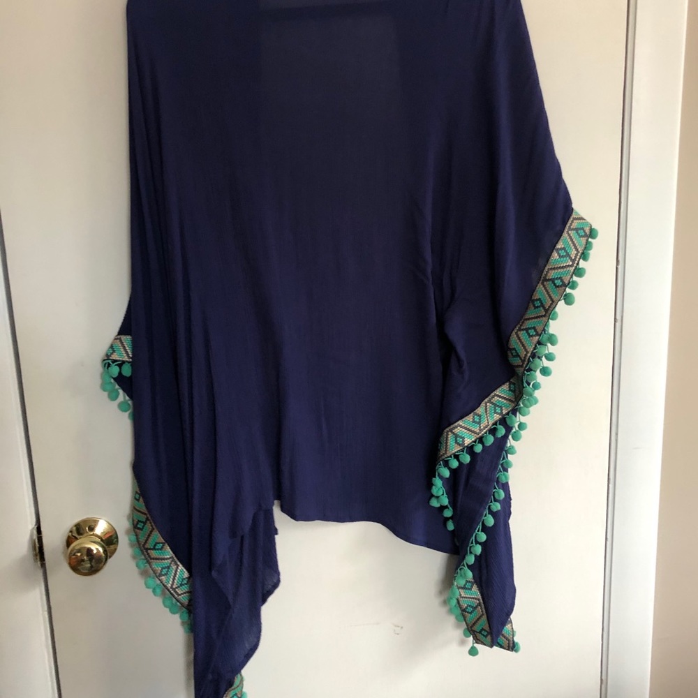 Kimono - Picture 2 of 3